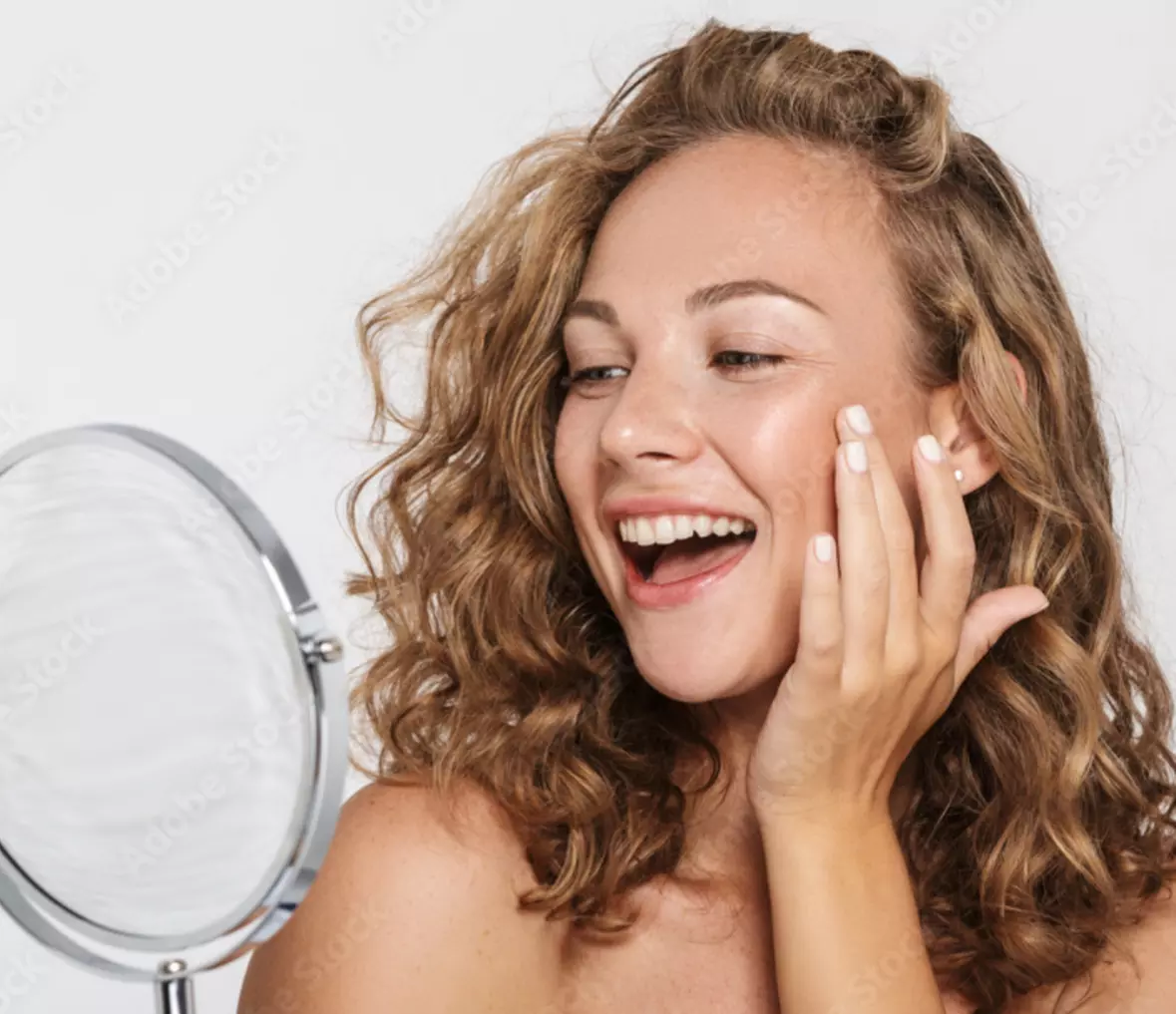 Explore Skin Source's Classic Full Set Eyelash Extensions and European Facial options with up to 59% off - Primary Image