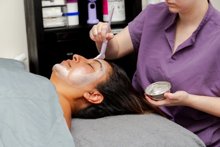One Chemical Peel with Red Light Therapy - Everbare Esthetics