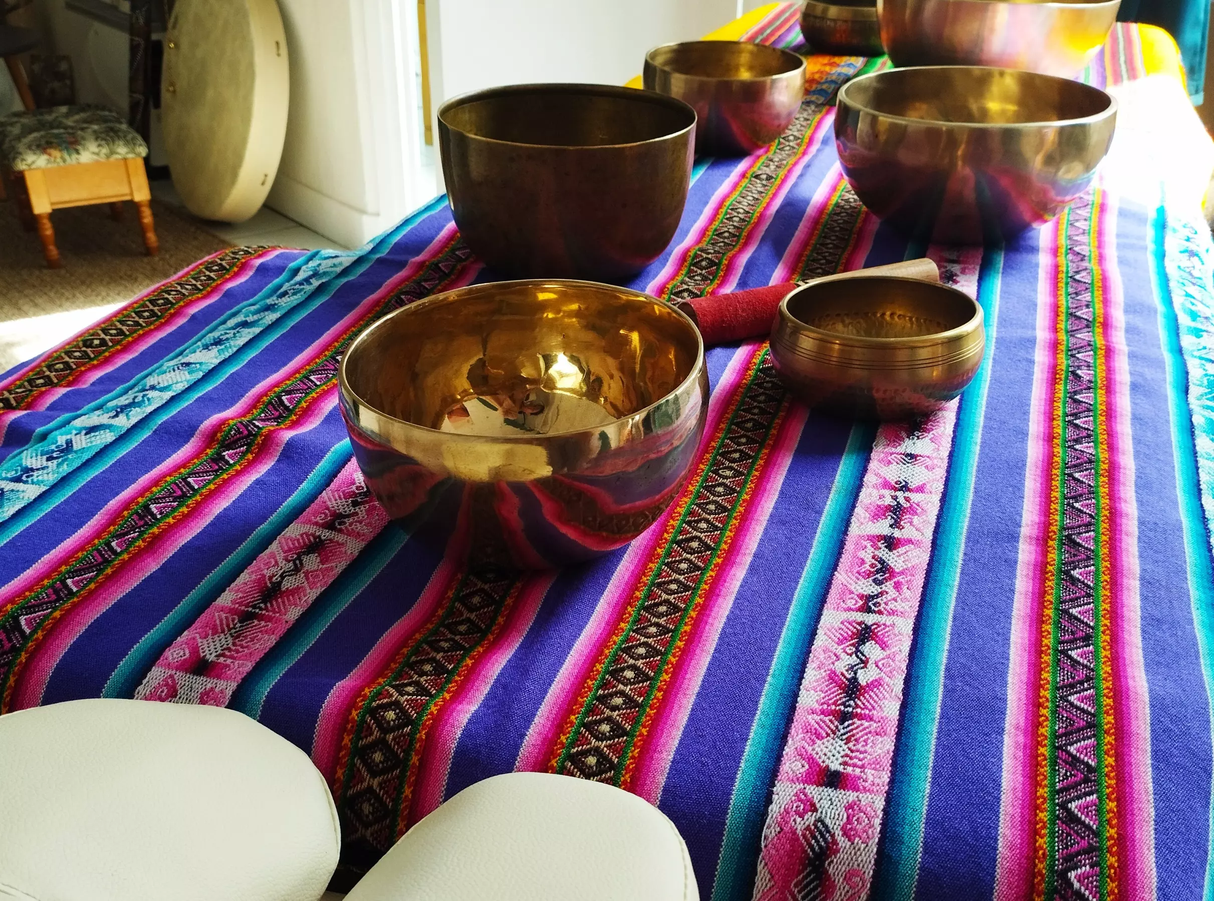 Voyage vibratoire : massage énergétique de 55 min. ou 75  min. de soins par le son (jusqu'à 43% de remise) - Second Medium