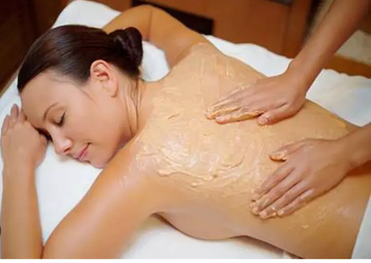 Up to 39% Off on Pampering Package at Skin Care Belle Visage - Primary Image