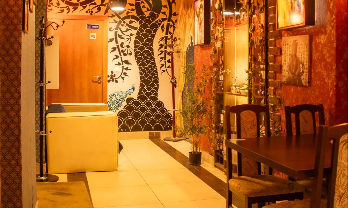 Do 20% zniżki na Azjatycka kuchnia fusion w The Himalayan Treasure