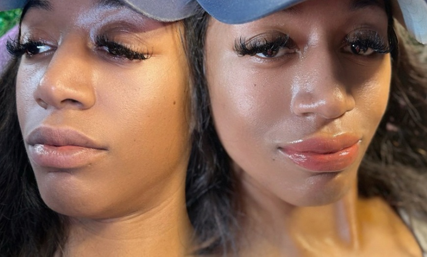 Image 4: Perfect Your Pout with Lip Blush or Dark Lip Neutralization