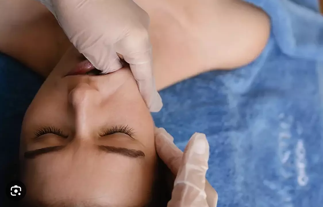 Experience Eureka Body Care's 60Min Buccal Facial or 90Min Microcurrent Lymphatic Drainage Session - Primary Image