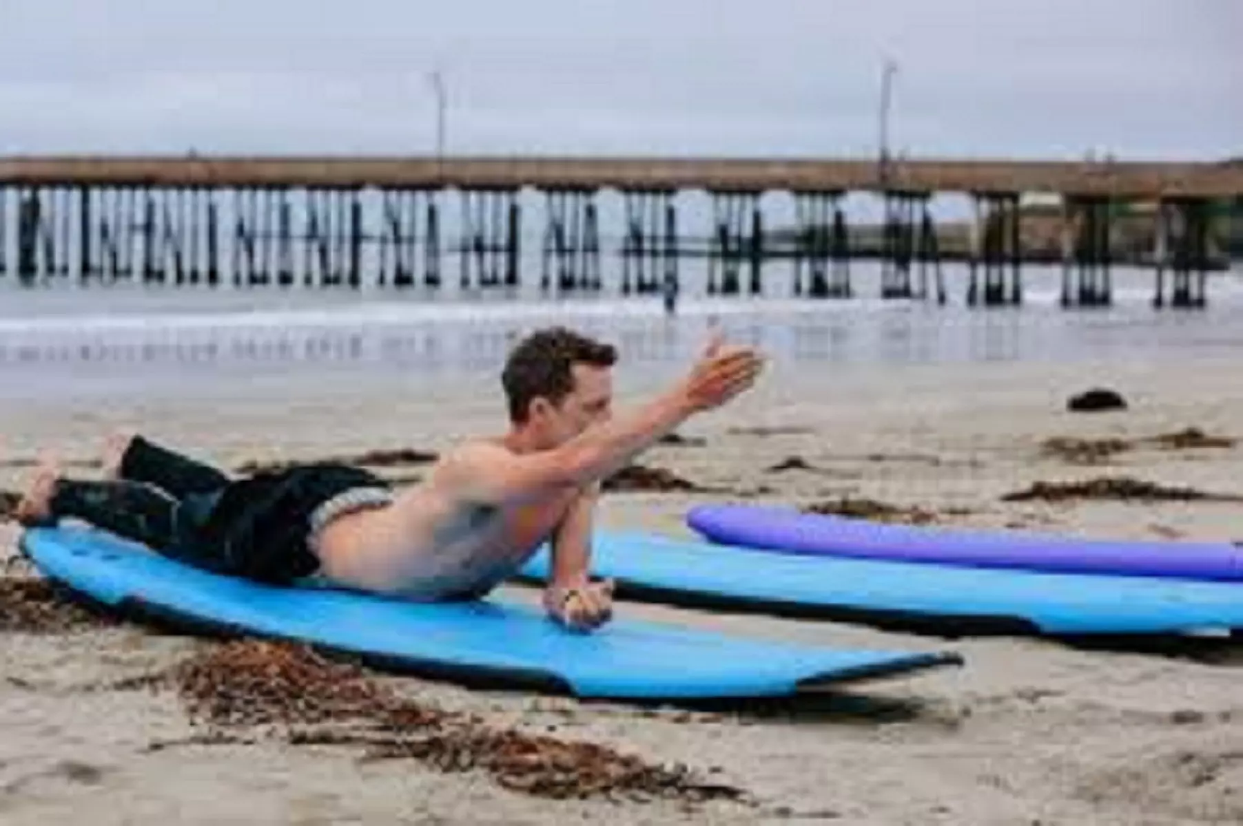 Surfing bundle Promotion including Lesson + Gear + Media