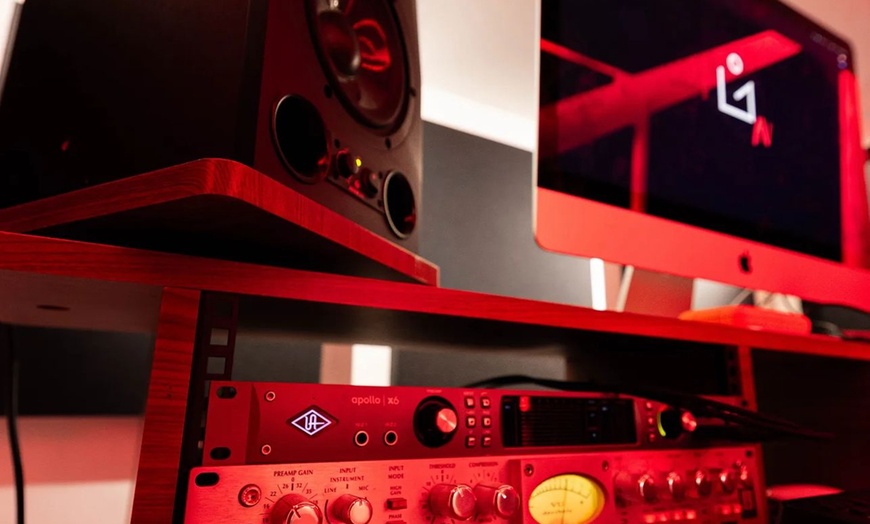 Image 5: Up to 15% Off on Recording Studio Rental at ETB Audio Visual