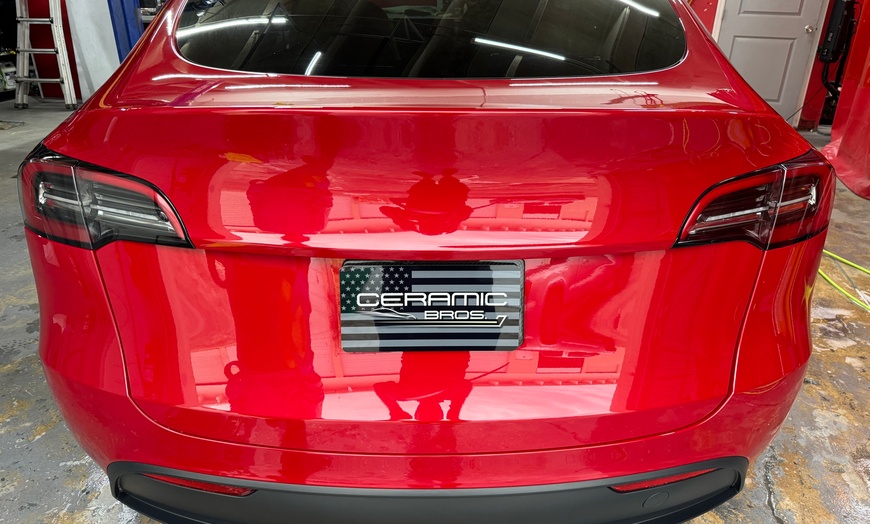 Image 3: Get Your Car Shiny With Aftercare Wash!