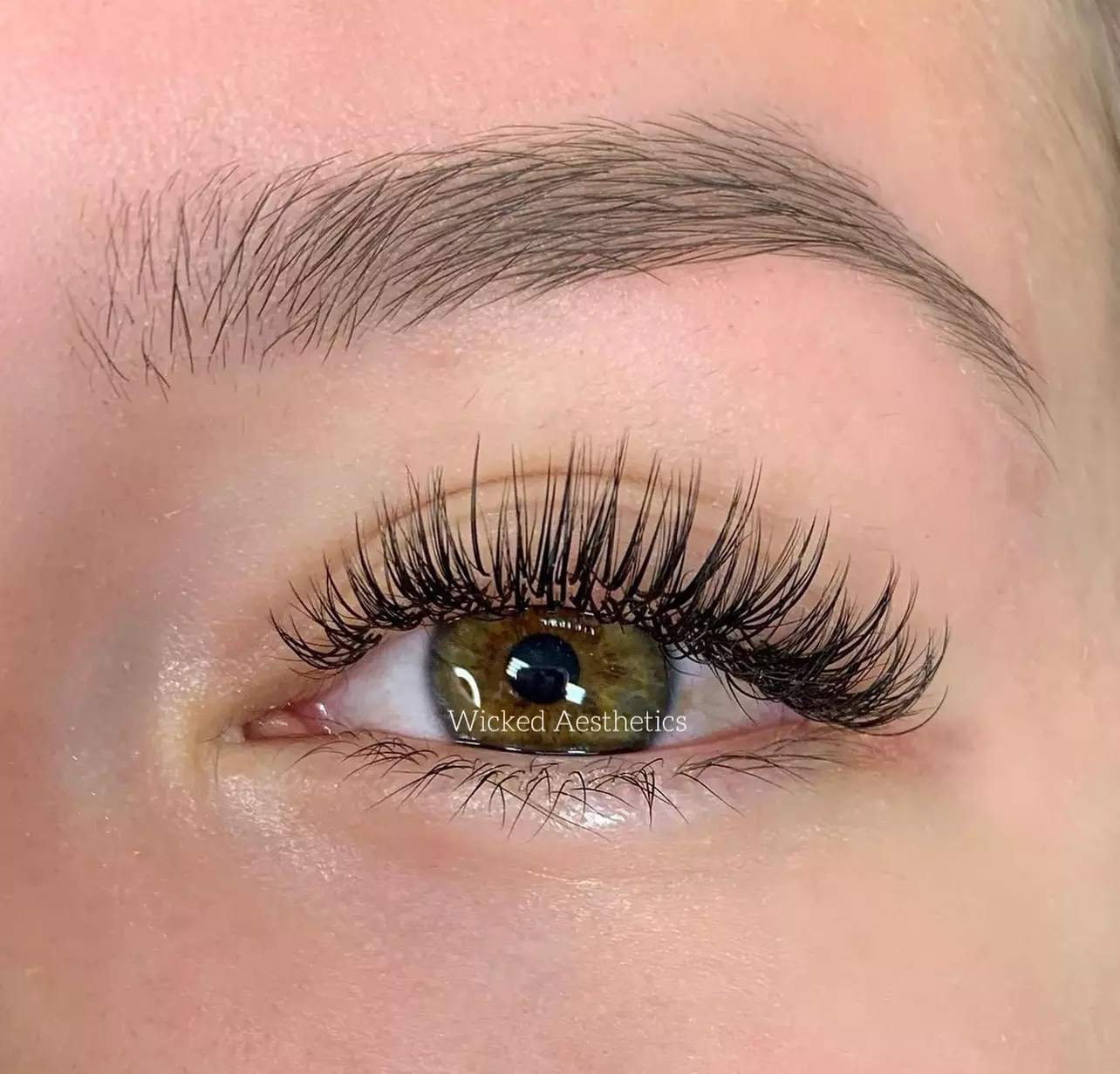 Eyelash Extensions: Classic, Hybrid, Lift & Tint Options