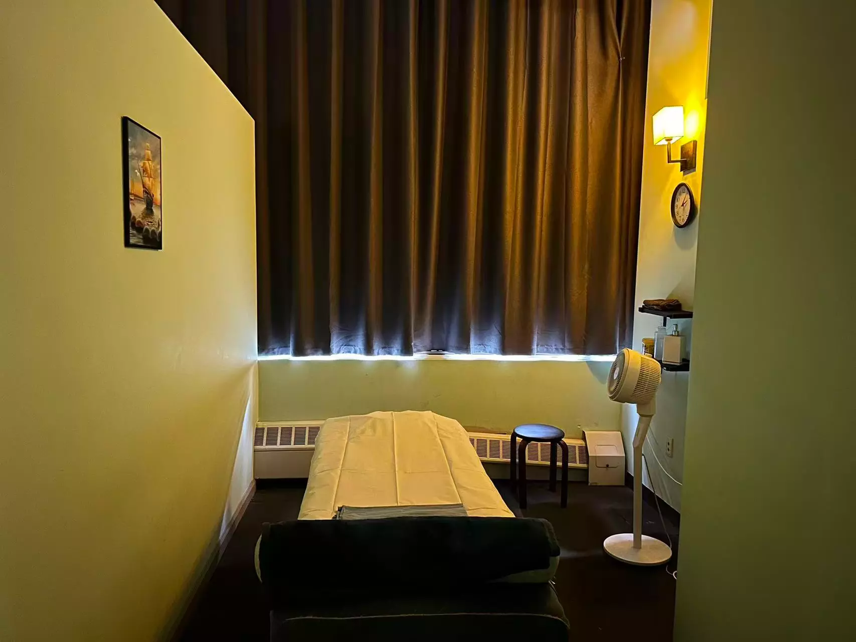 Lymphatic, Deep Tissue, Prenatal, or Sports Tuina Massage