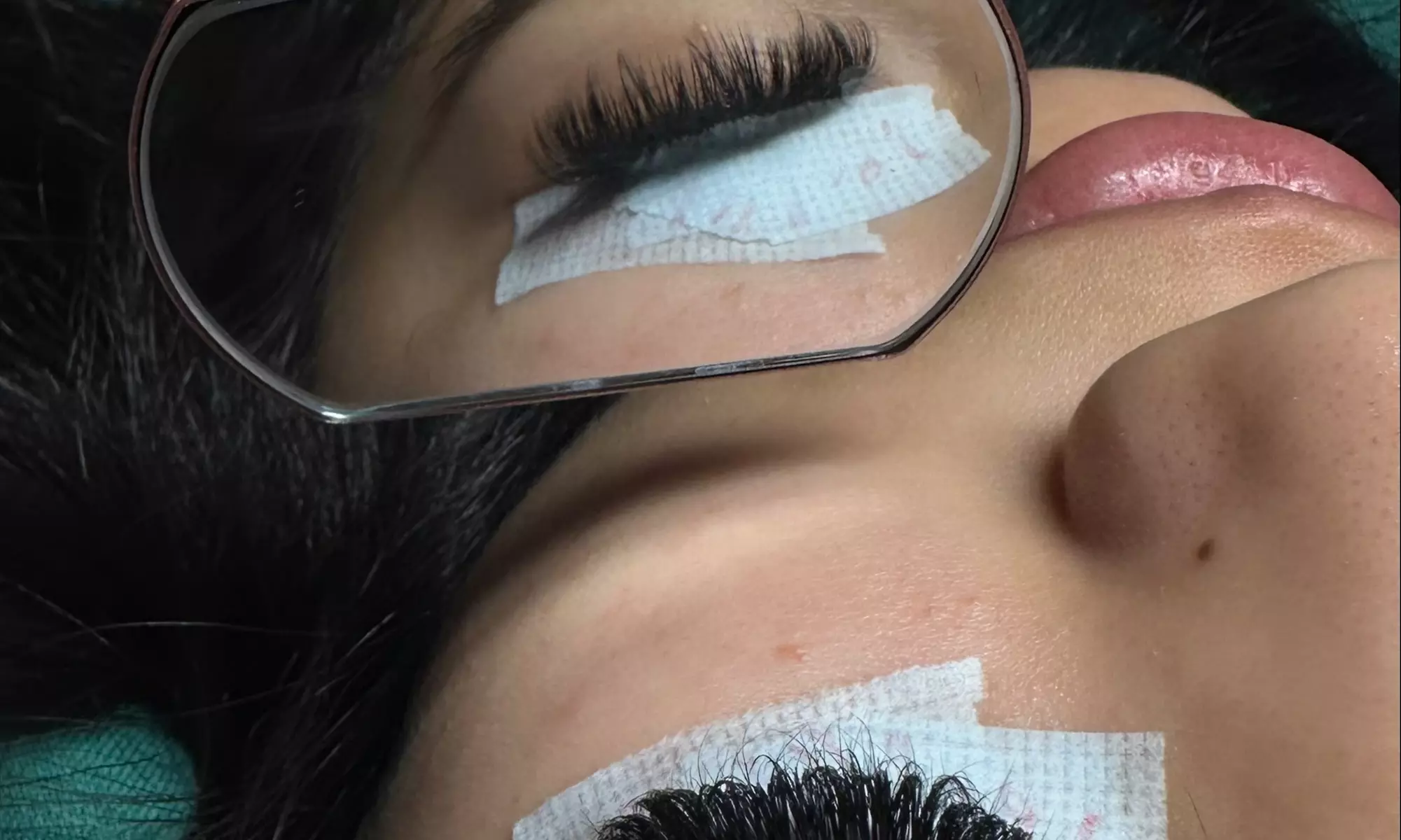 Enhance your eyes with JxR Esthetics' eyelash extensions in volume, classic, or hybrid styles with up to 49% off - Second Medium