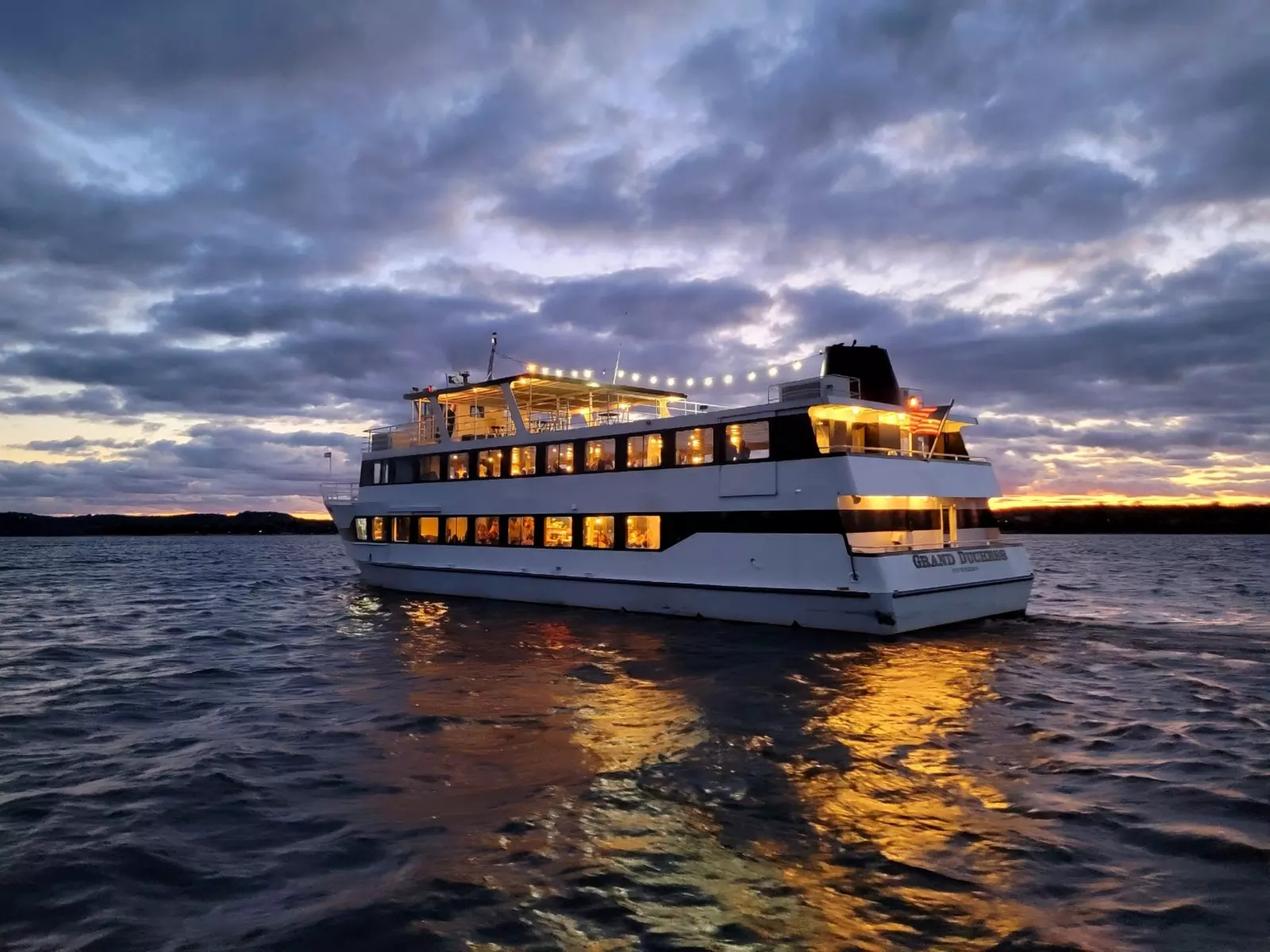 Fajita buffet and margarita cruise on St. Croix River at St. Croix River Cruises(Up to 40% Off) - Second Medium