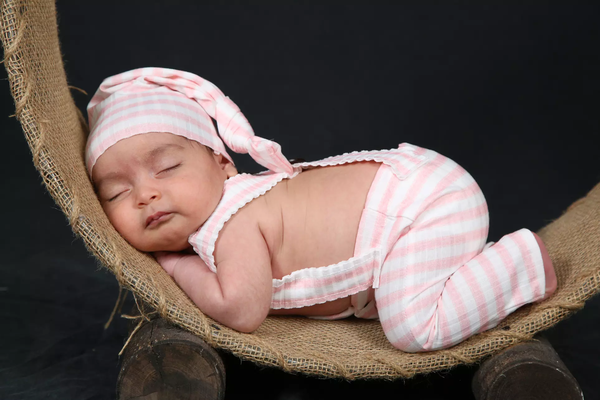 Hasta 85% de dto. en Sesiones de fotografía - Ciclo vital en Foto Estudio Juanjo