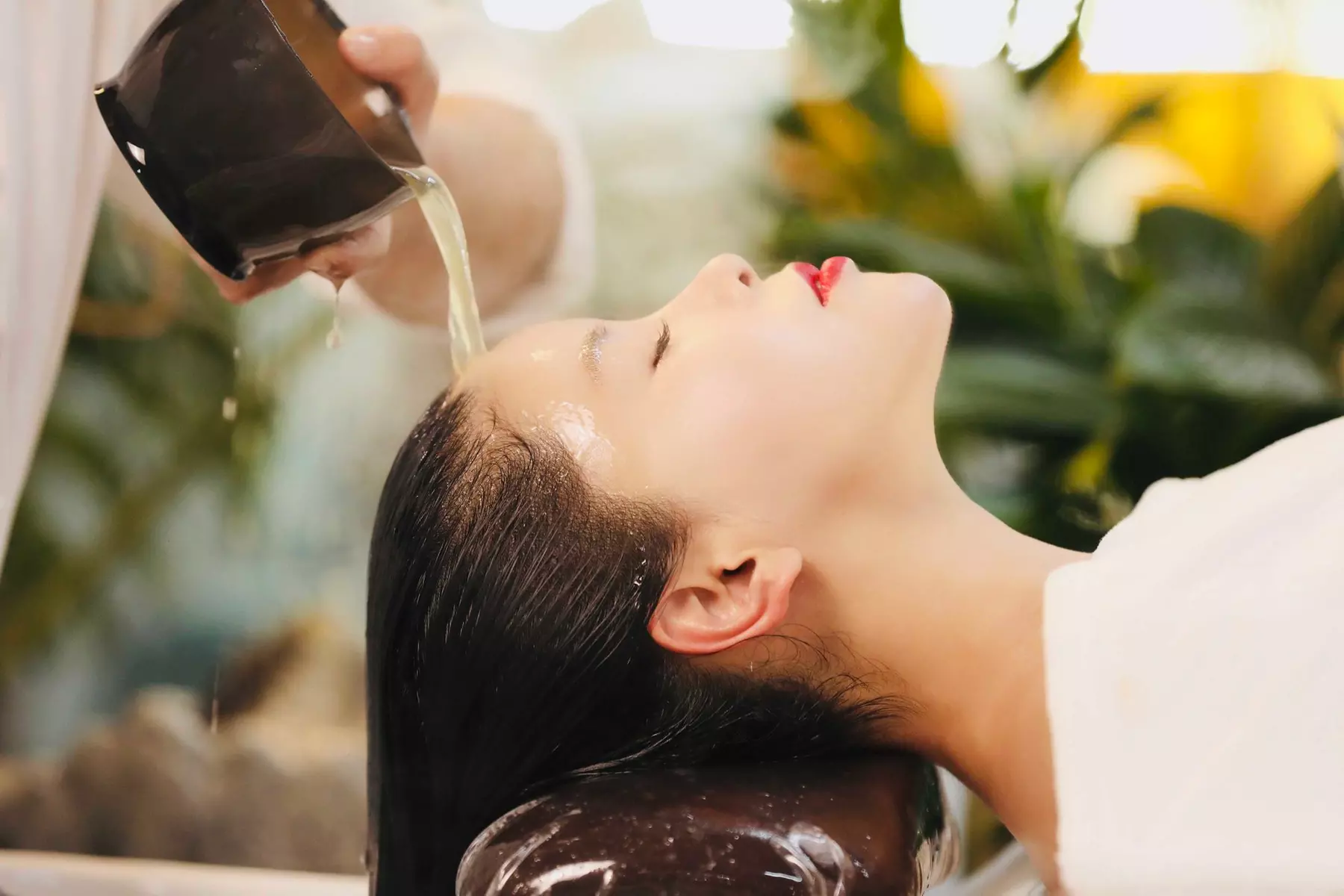 Up to 50% Off on Scalp Treatment at Joyaa Spa