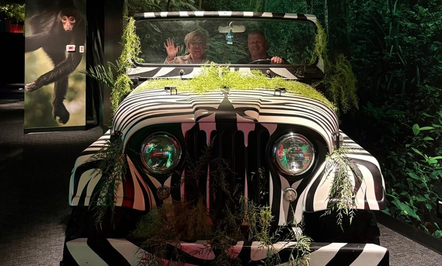 Image 4: Hologram Zoo Experiences for Groups