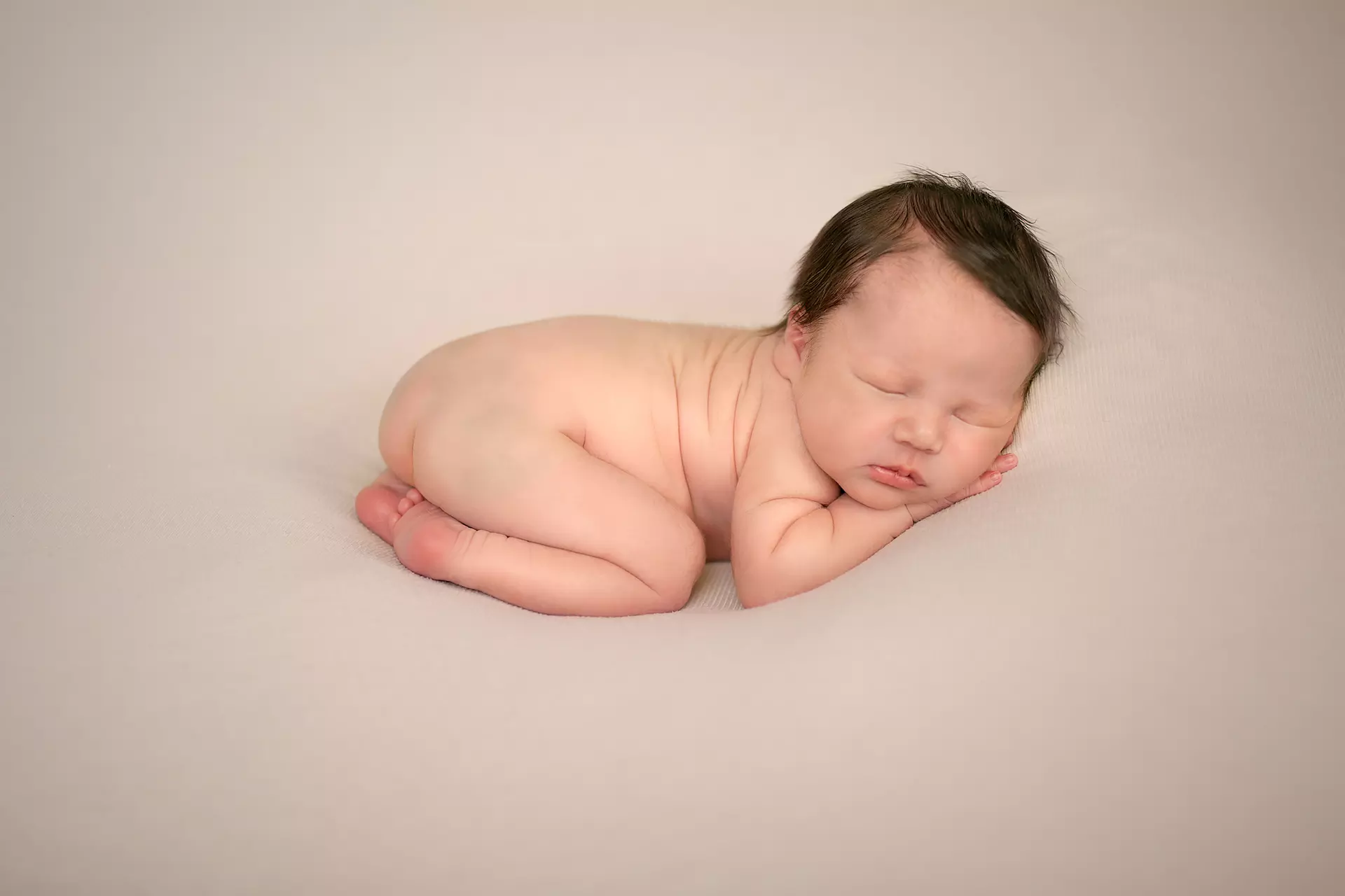 Capture Precious Newborn Moments with Creative In-Studio Setups