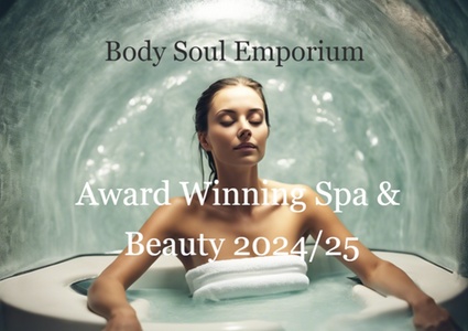 One-hour facial and Aquatica Sybaritic Chamber spa pamper package for one person - Body Soul Emporium