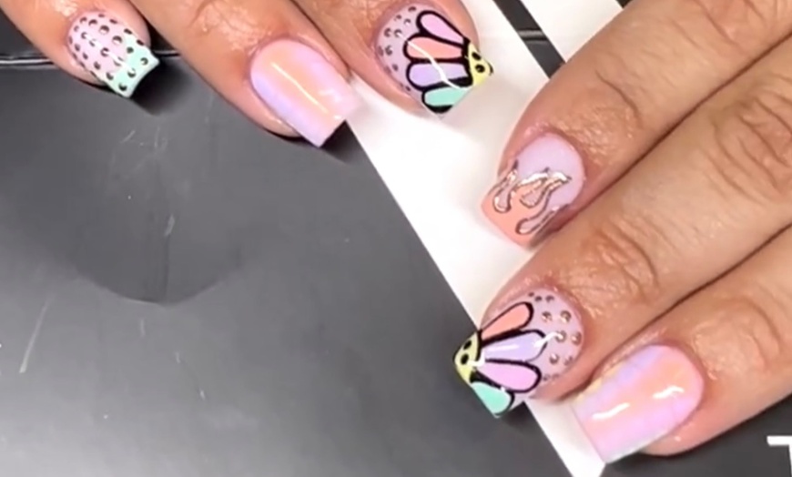 Image 13: Transform Your Nails with Unique Acrylic and Gel Options