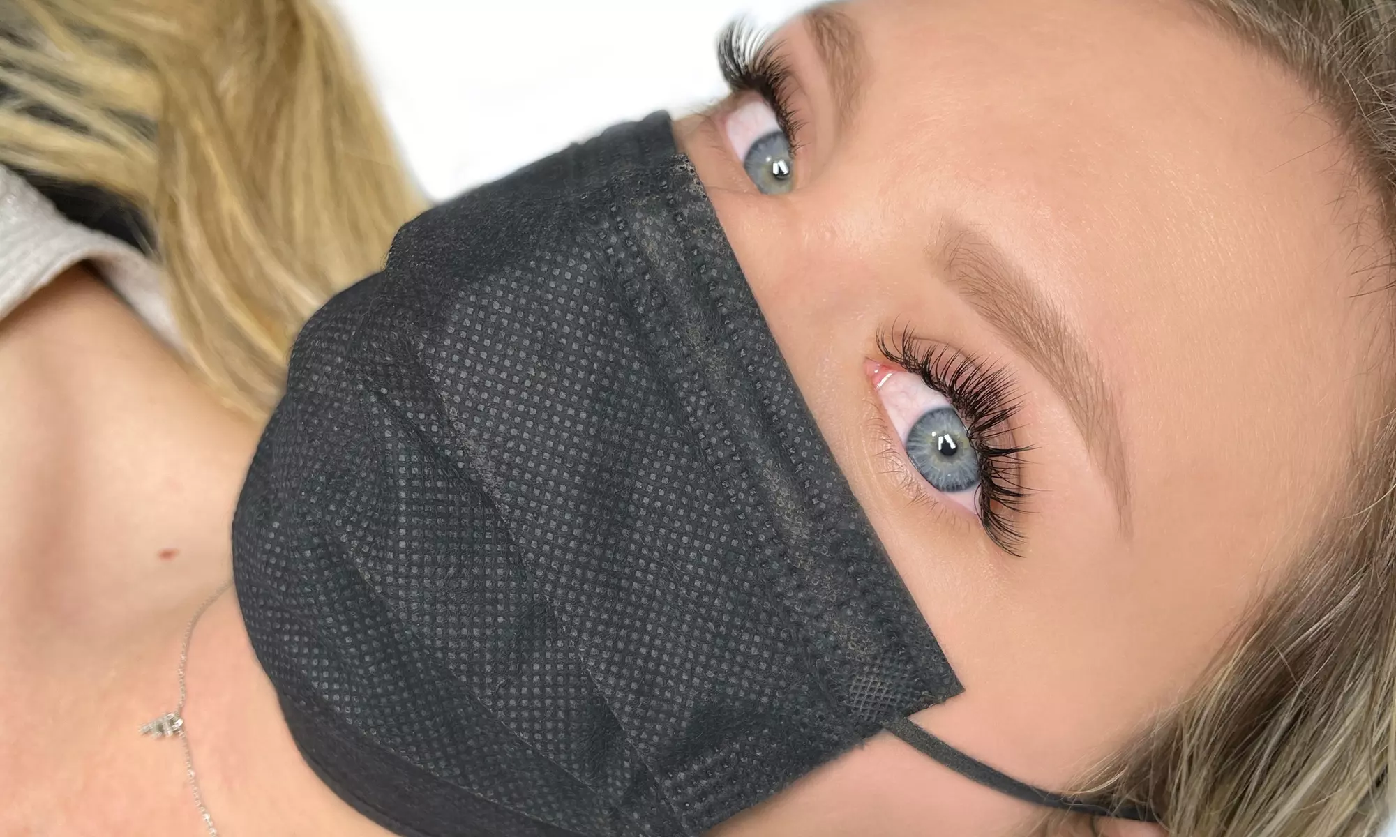 Up to 40% Off on Eyelash Extensions at loholash - Second Medium