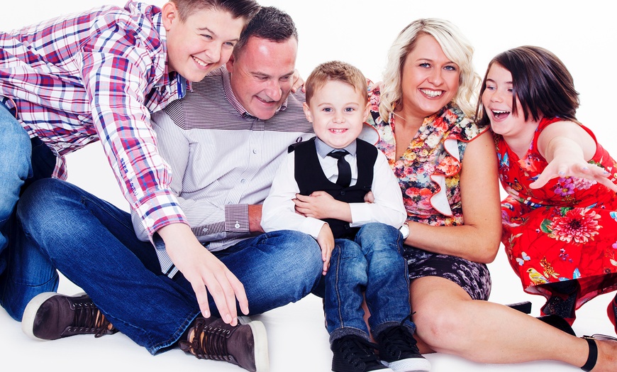 Image 1: Up to 96% Off on Family Photoshoot with three 7"x5" Prints  