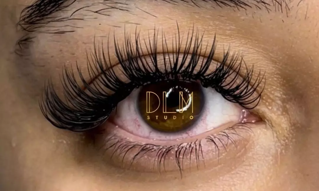 Up to 49% Off on Eyelash Extensions at DamaniLashedMe - Second Medium