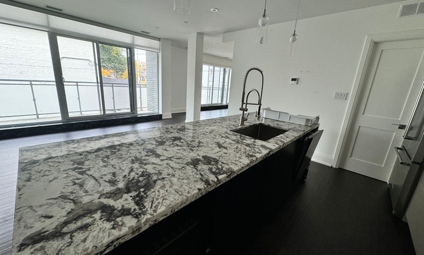 Image 4: Bring Back the Sparkle! 5 or 6.5 Hours Deep Cleaning Services