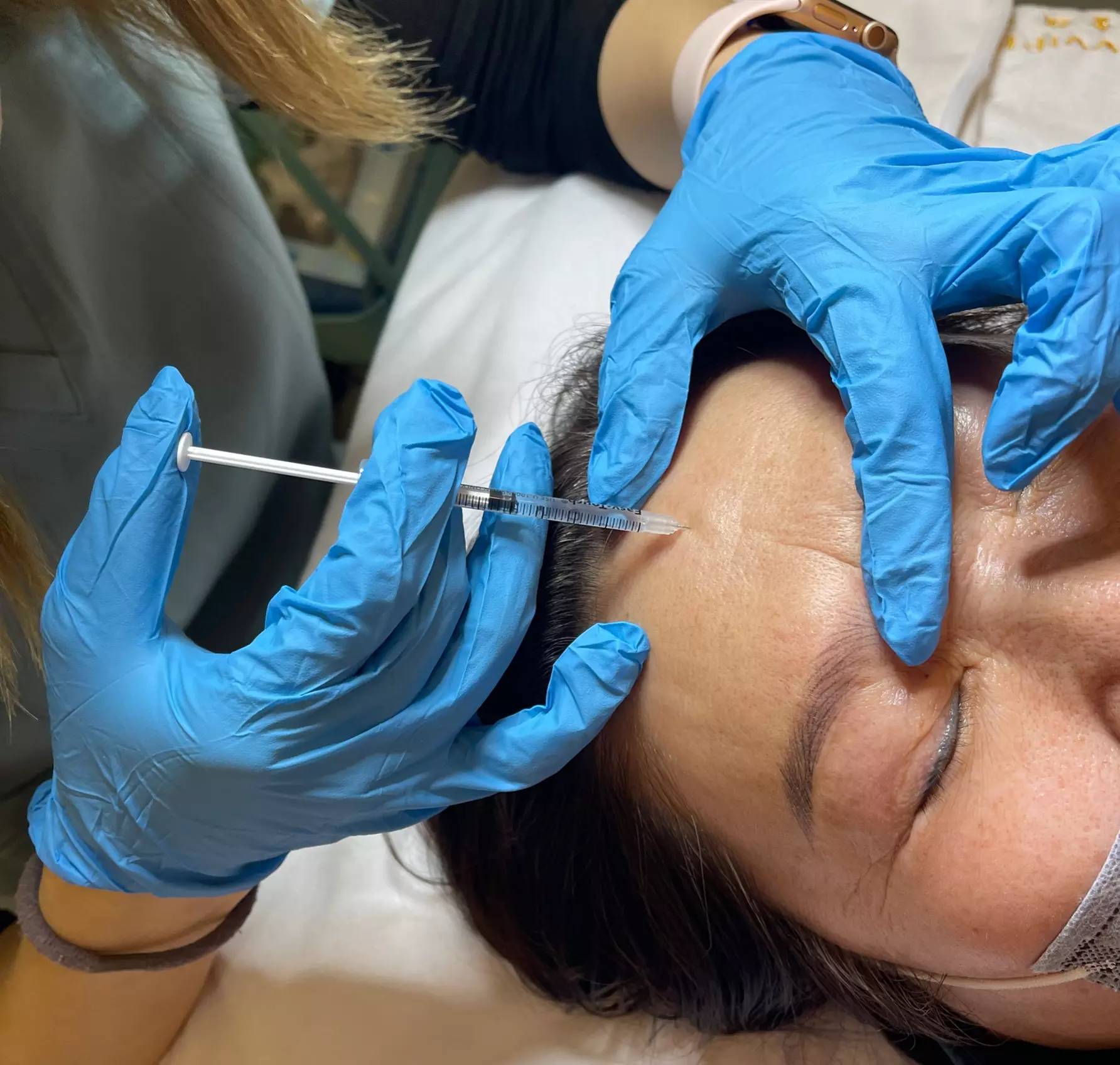 Experience wrinkle reduction with up to 20 units of Jeuveau at Vvip Beauty And Skin Care, enjoy savings up to 28% - Primary Image