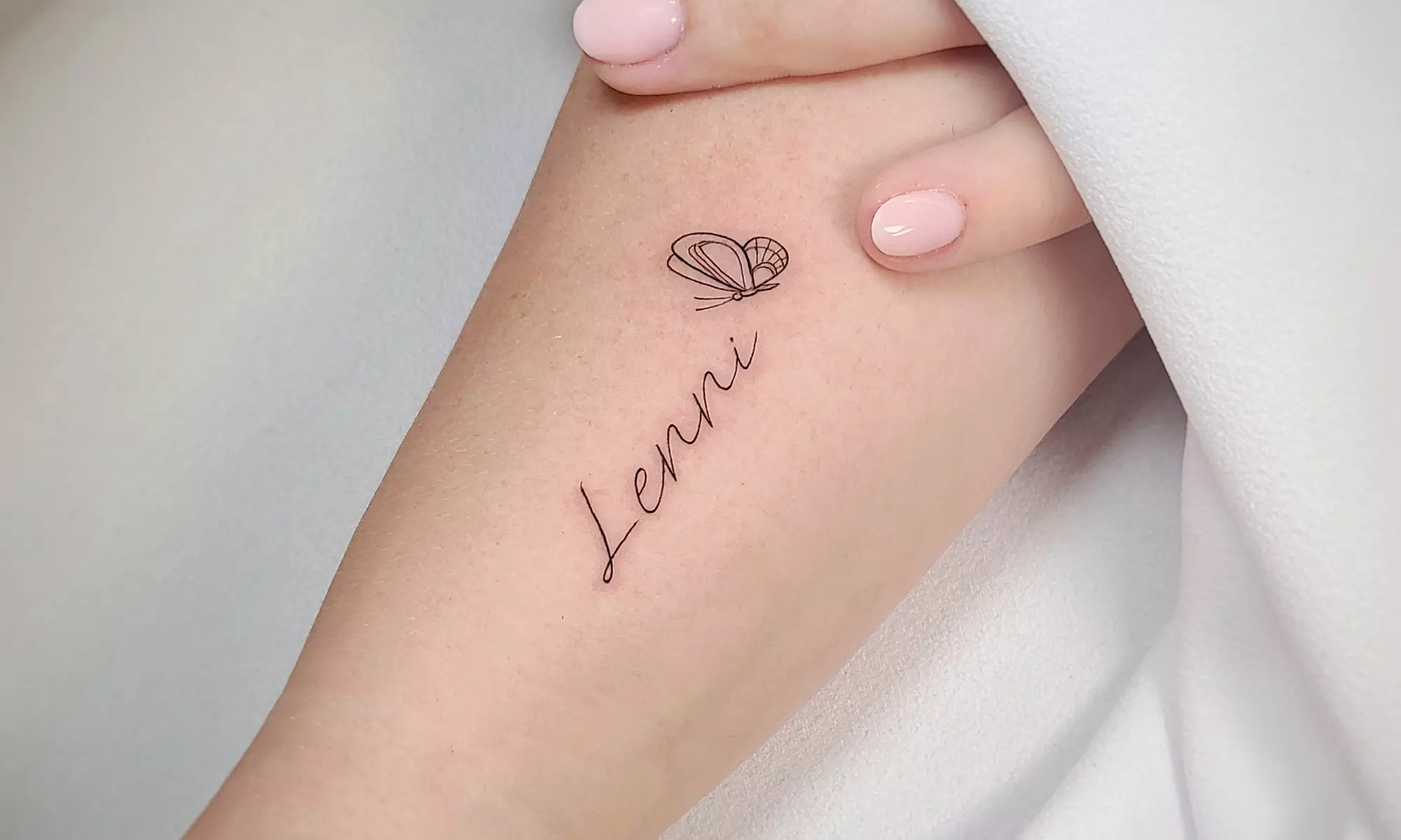 1 Tattoo Fine Line Minimalist with precision and creativity at Inkarose(Up to 45% Off) - Primary Image