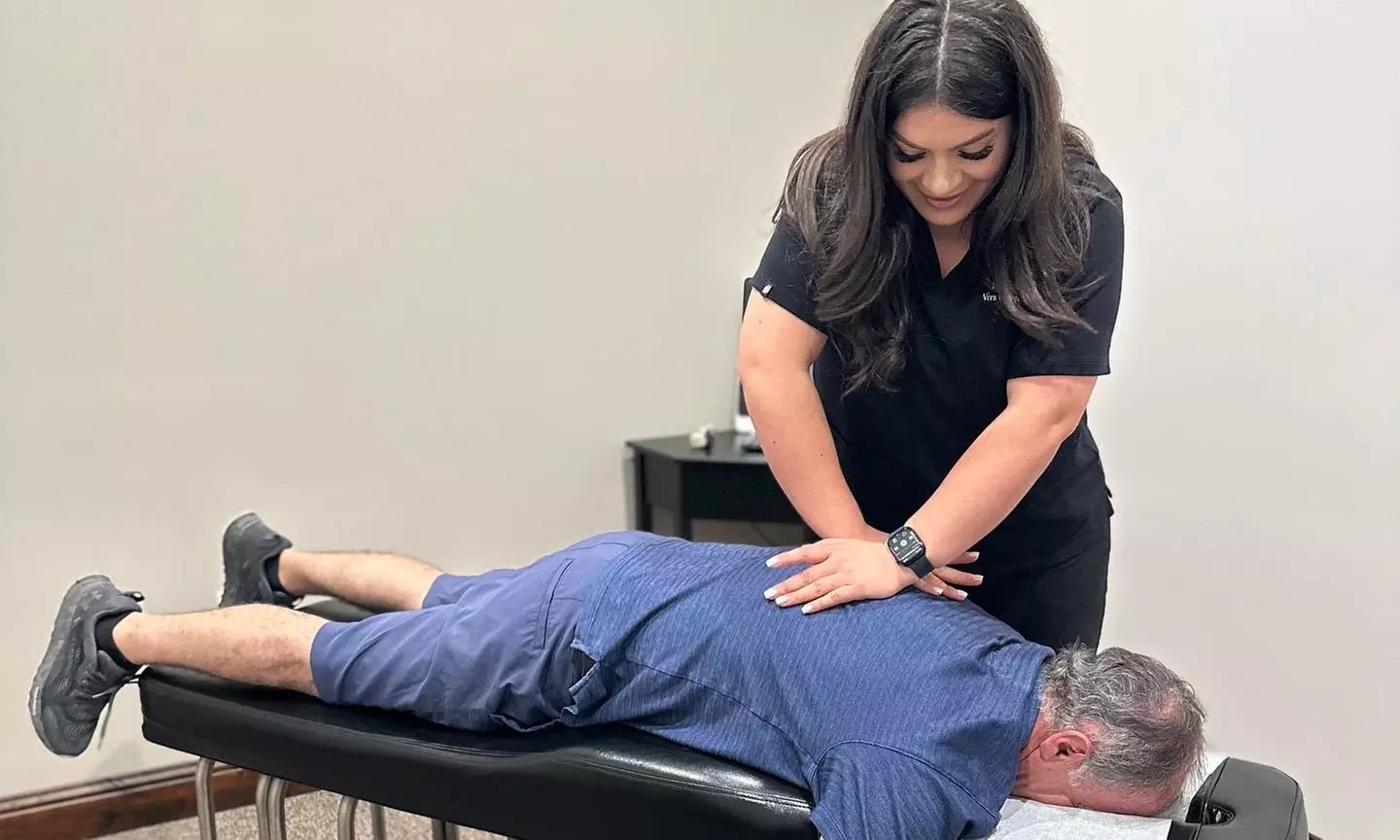 Up to 30% Off on Chiropractic Services at Viva Chiropractic Center - Primary Image