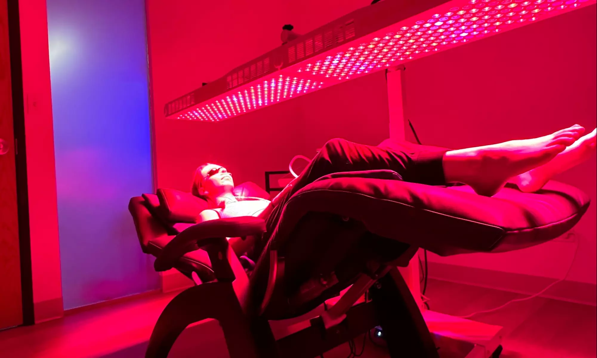 Up to 27% Off on Infrared Therapy at Denver Muscle Therapy - Primary Image