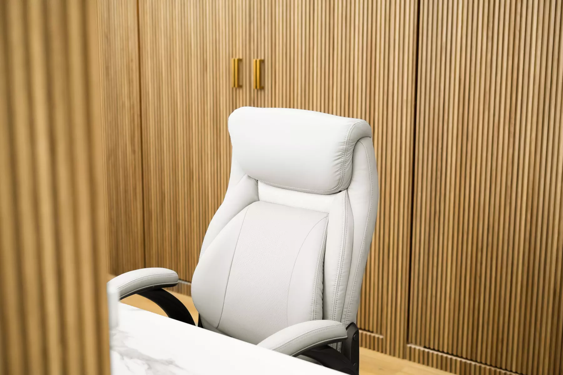 Up to 80% Off on Dental Checkup at Royalty Dental