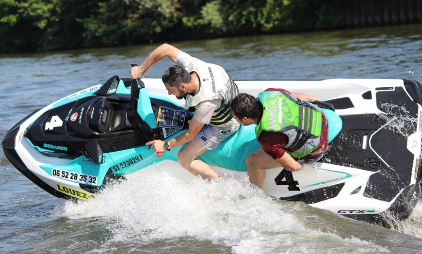 Image 1: Session Jet-ski avec Aqua R Fly