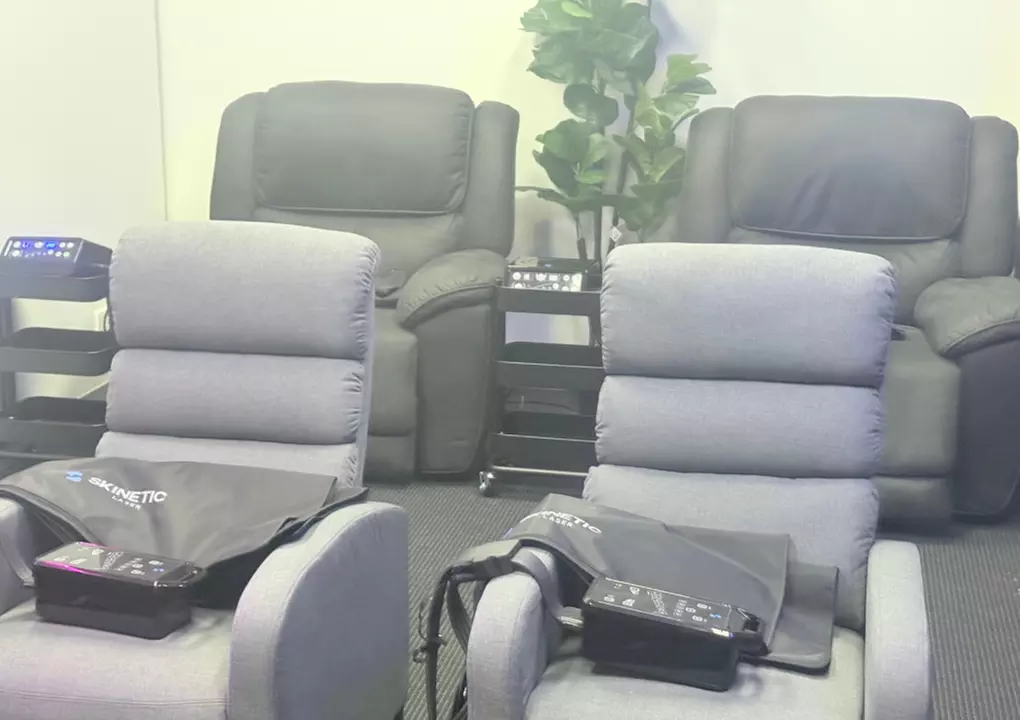 Feel Lighter With Sauna and/or Lymphatic Drainage Sessions