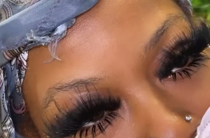 Effortless Glamour: Lash & Brow Tinting or Choice of Lash Extensions