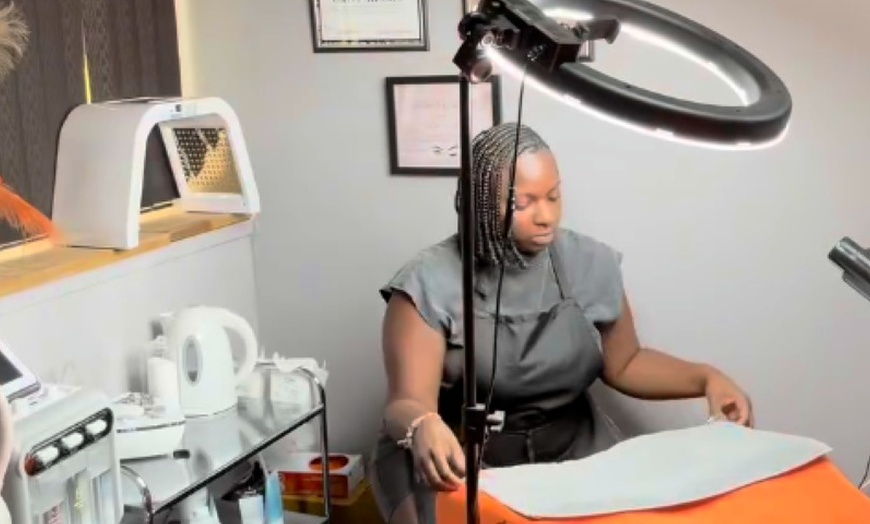 Image 5: One, Three or Five Brazilian Wax Sessions for 1 with Optional Vajacial