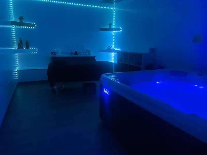 Up to 20% Off on Swedish Massage at Spa L And M - Primary Image