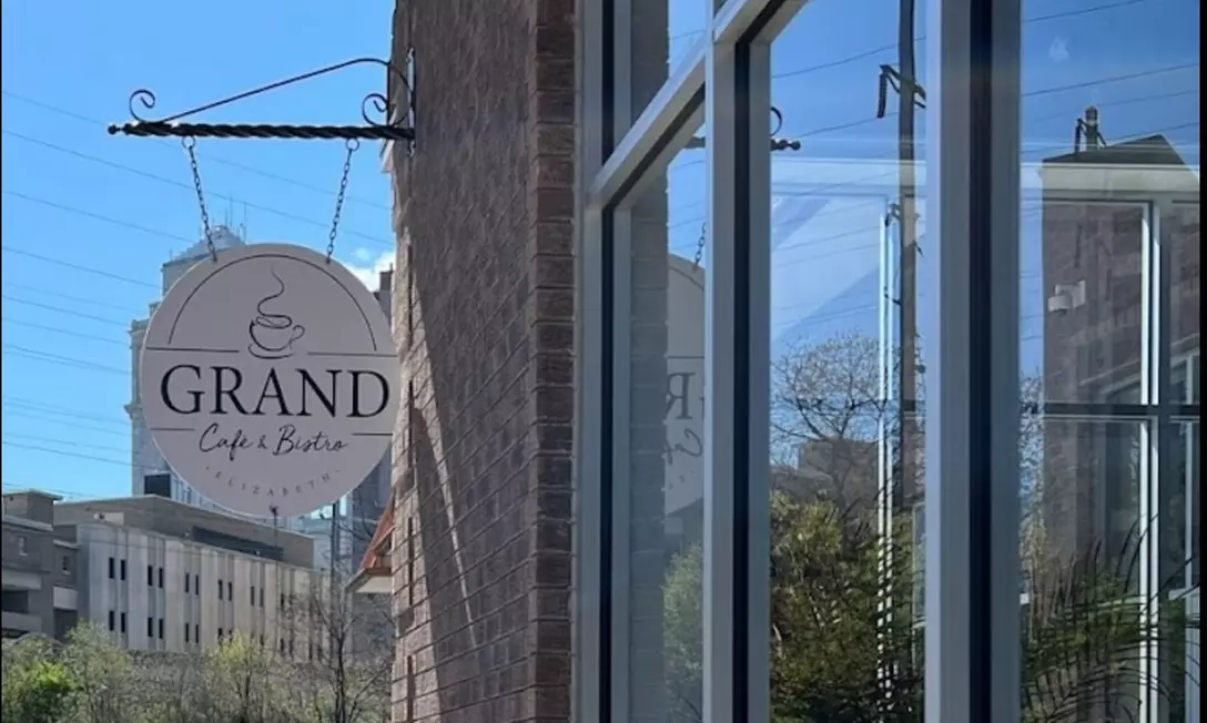 Up to 33% Off on Brunch Food at The Grand Cafe & Bistro - Second Medium