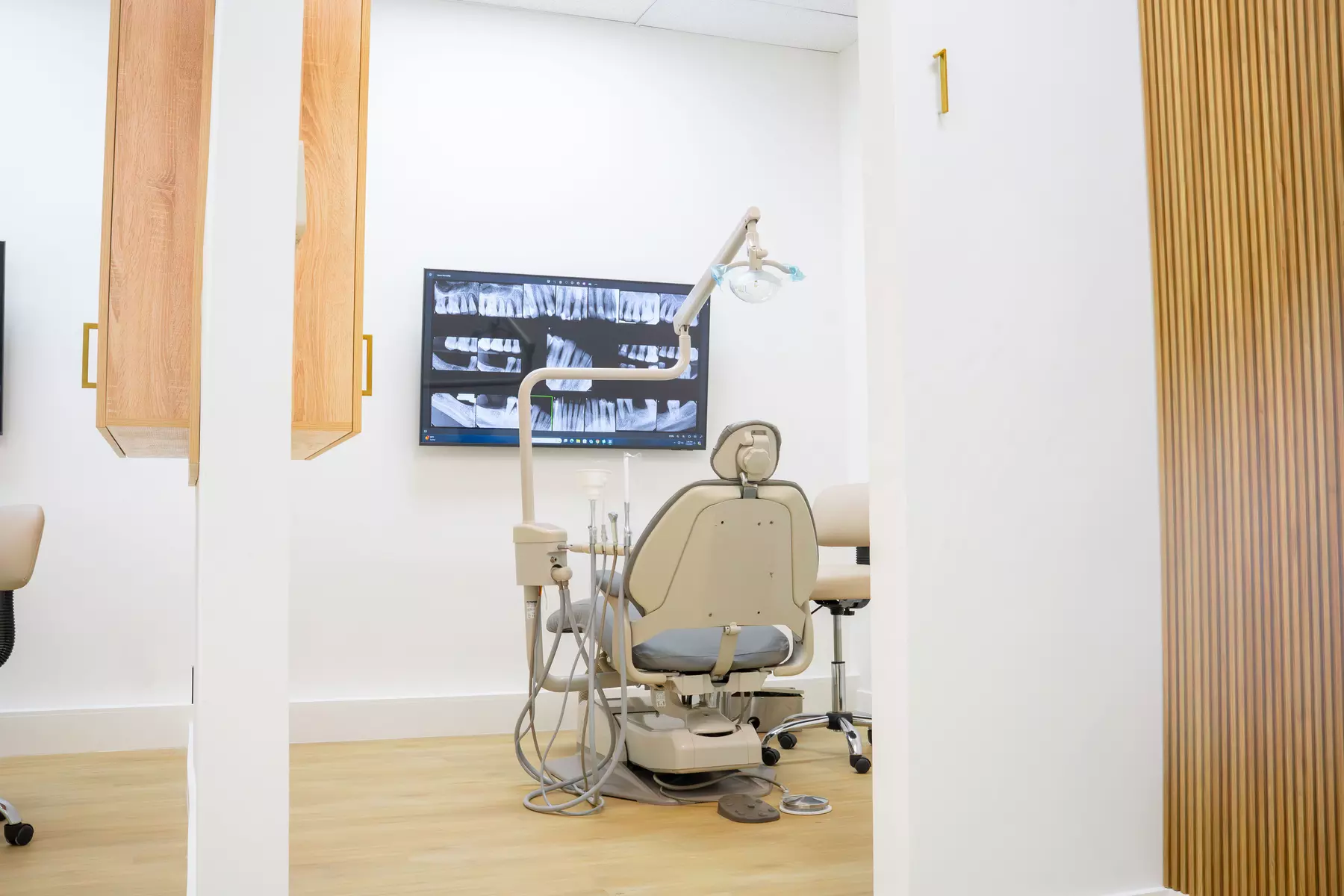 Up to 80% Off on Dental Checkup at Royalty Dental