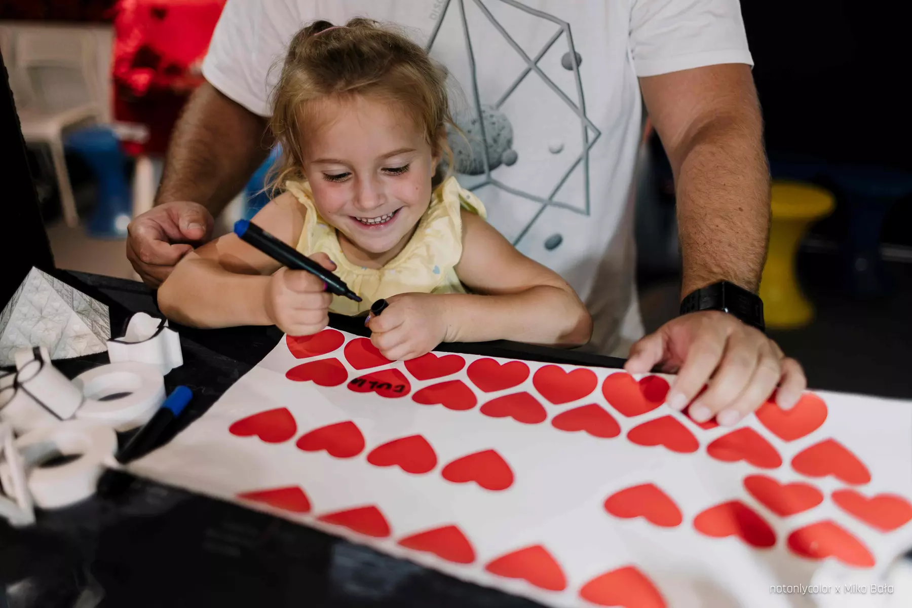 2 bilety wstępu do strefy „W stronę światła”