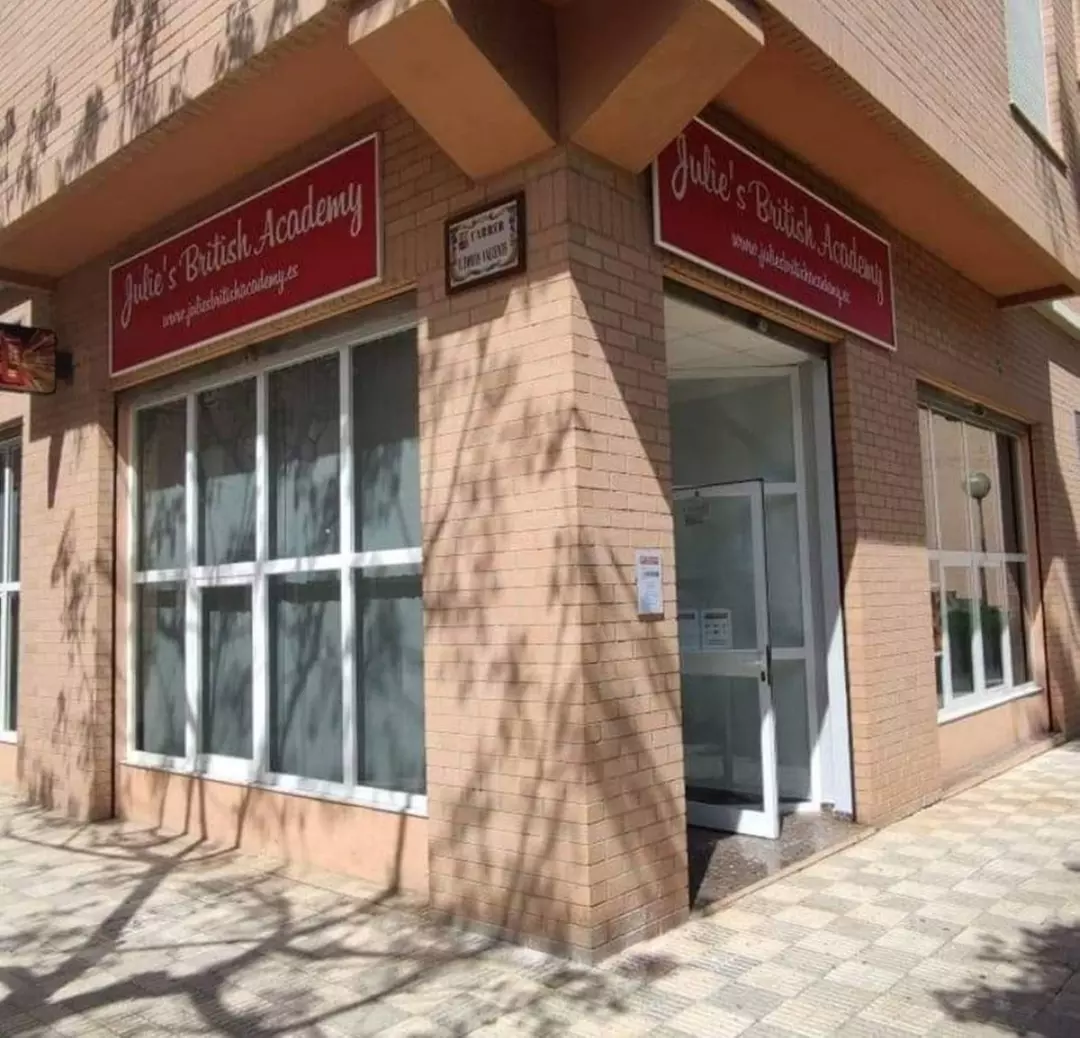 Curso de idiomas - inglés en Julie's British Academy