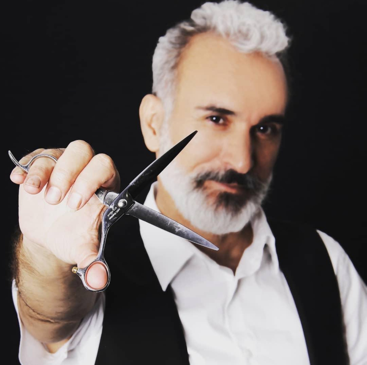 Up to 42% Off on Salon - Men's Haircut / Barber at BEAUTIMAK