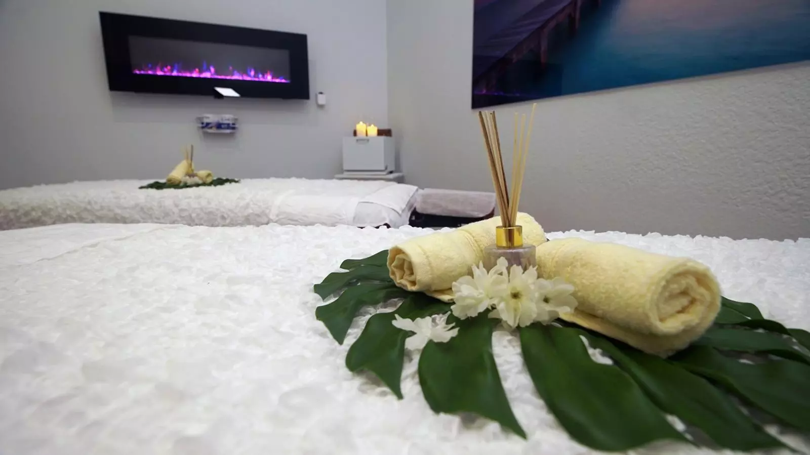 Unwind and Relax with 60-Minute Hot Stone Massage with Aromatherapy for One or a Couple ( Up to 65% Off ) - Primary Image