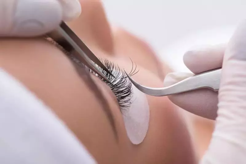 U Lashes offers stunning eyelash extensions with styles like Clover and Hybrid, all at up to 39% off. - Second Medium