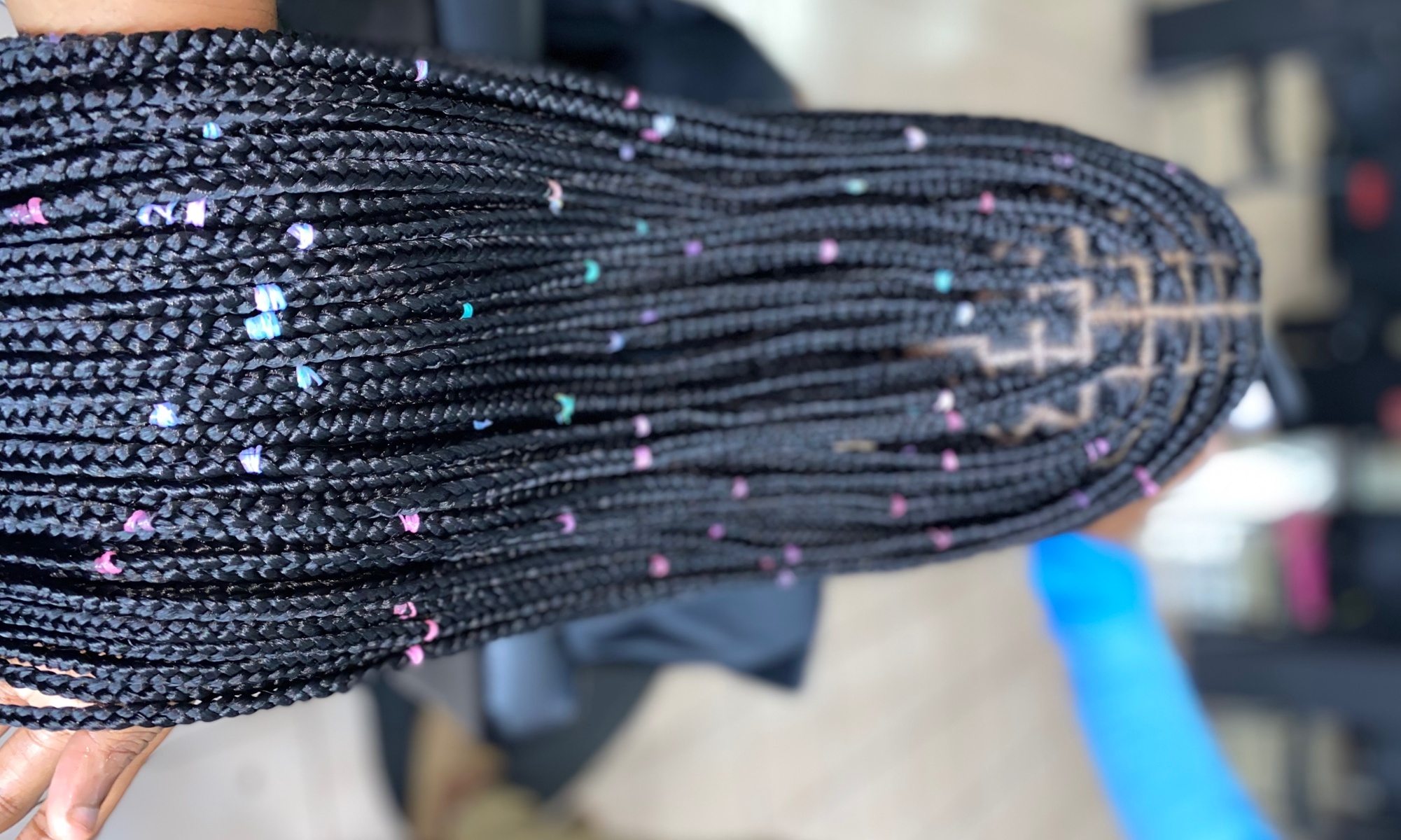 Get Protective and Stylish with Knotless Braid Sessions