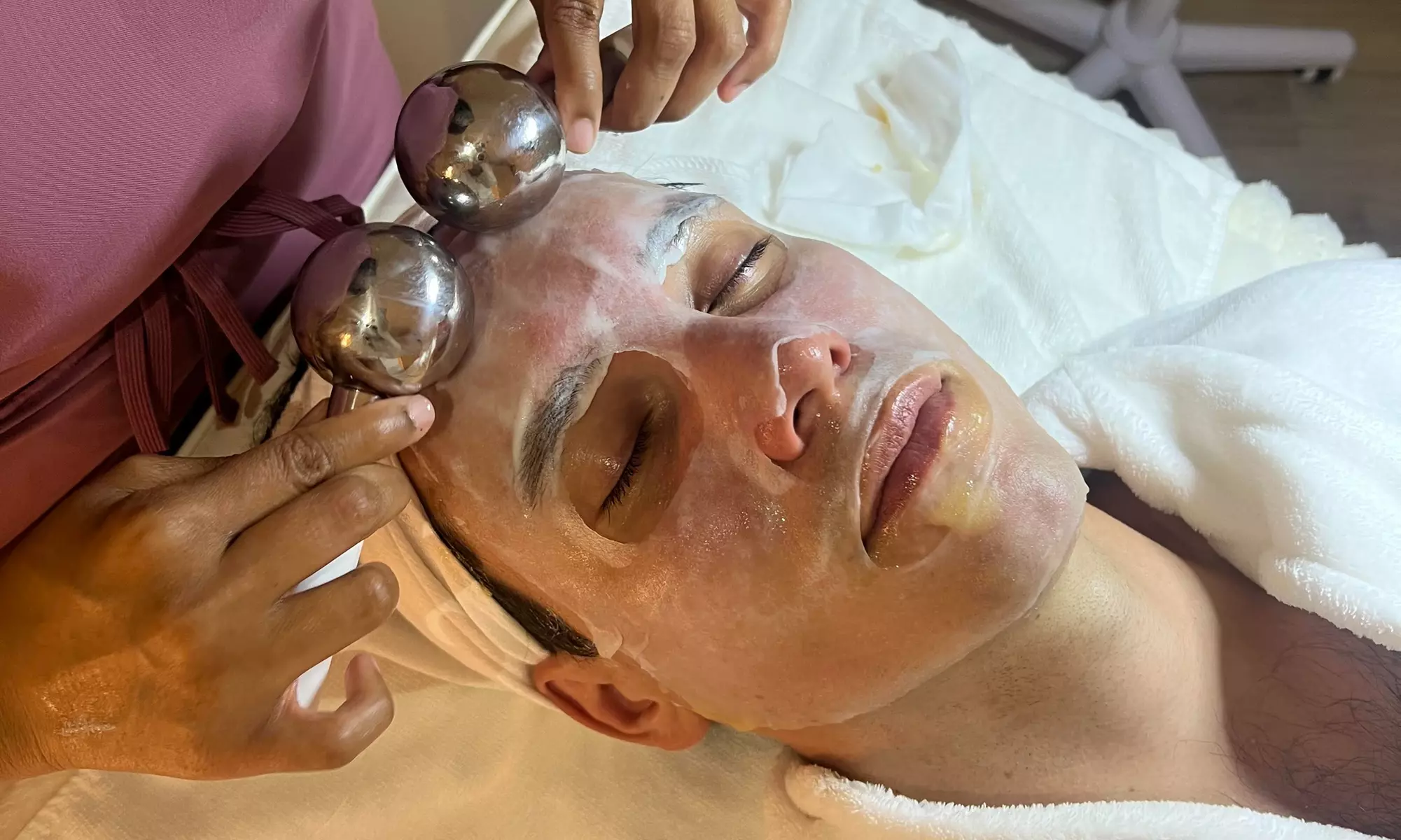 Dive into Radiance at Serene Skin Club! Enjoy up to 60% off Signature Facials | Signature Facial w/ Hydradermabrasion!
 - Second Medium