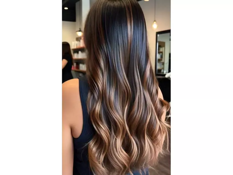 Up to 40% Off on Salon - Hair Color / Highlights - Roots at Aspire Salon Studios Nix Hair Studio Room 22 - Second Medium