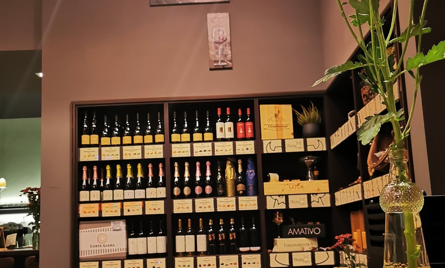 Image 4: Weingedeck inkl. Antipasti für 2 Personen