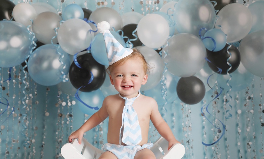 Image 3: Cake Smash & Splash Birthday Photoshoot with Print at Peekaboo 