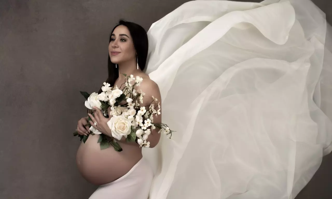 Capture Special Moments with a Photographer Studio Session