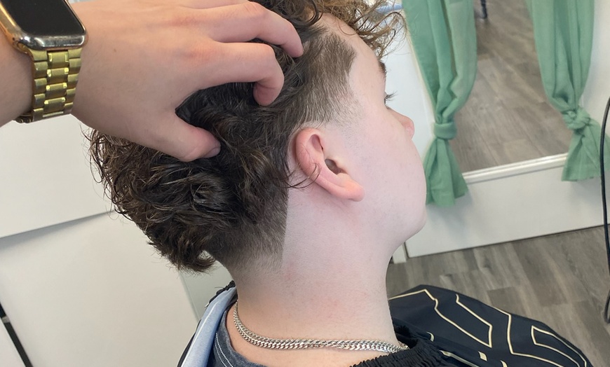 Image 1: Expert Cuts Awaits: Detailed Men's Haircuts at Hair Flow by Erika 