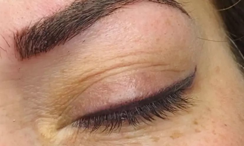 Micropigmentación de ojos en Aesthetic Sam