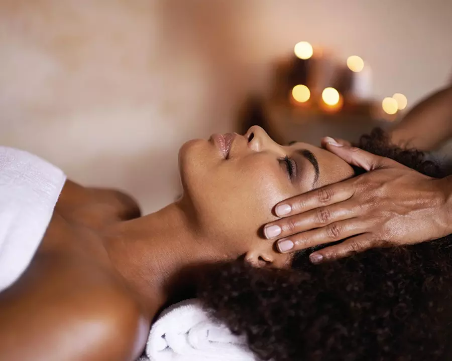 Up to 50% Off on Facial at HeadJobs Beauty Bar - Primary Image